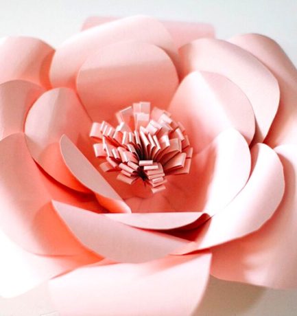 DIY: flores gigantes de papel: aprenda como fazer passo a passo