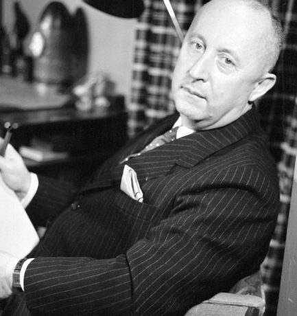 8 coisas que podemos aprender com Christian Dior, o imperador da moda francesa